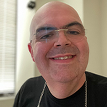 Danny Housley Headshot